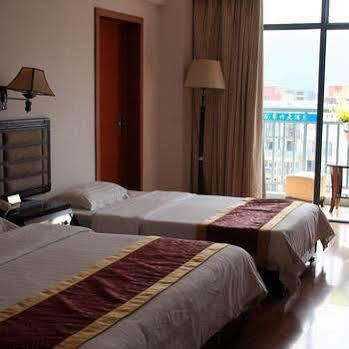 Green Bamboo Hotel Guilin Extérieur photo